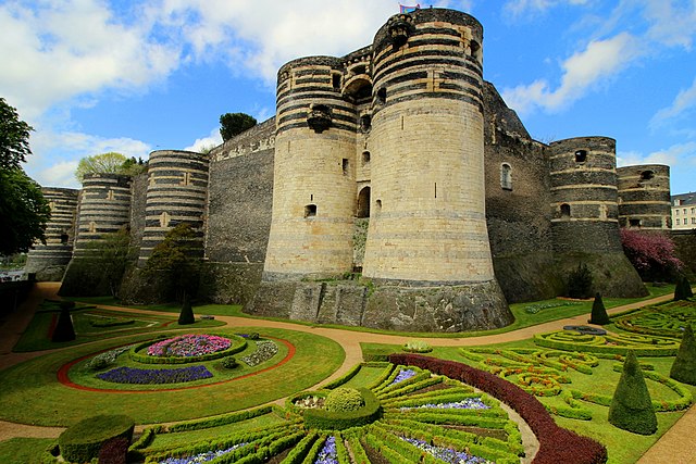 Château d'Angers - Par Raydou — Travail personnel, CC BY-SA 4.0, https://commons.wikimedia.org/w/index.php?curid=94242294